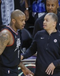 澳洲幸运10预测-塔克被迫留队 快艇将其看做对抗约基奇的秘密武器